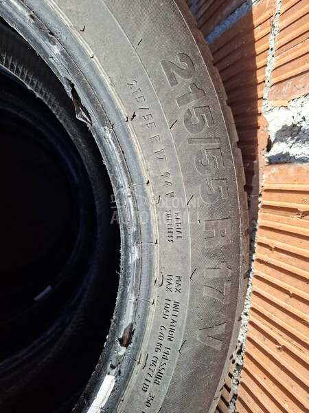 Continental 215/55 R17 Letnja