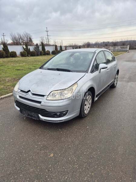 Delovi za Citroen C4 2004. god.