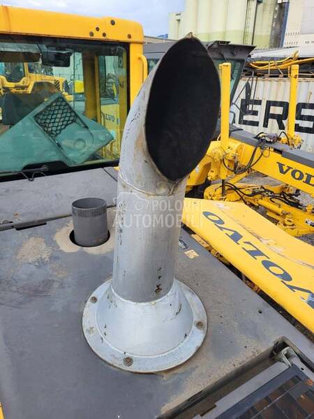 Izduvna cev za Volvo utovarivače