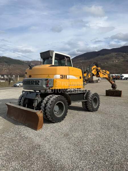 Liebherr A311