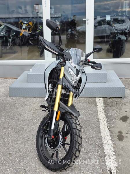 Peda TEK 250 EFI ABS DOSTUPNI