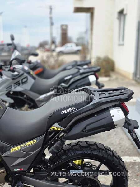 Peda TEK 250 EFI ABS DOSTUPNI