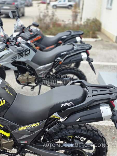 Peda TEK 250 EFI ABS DOSTUPNI