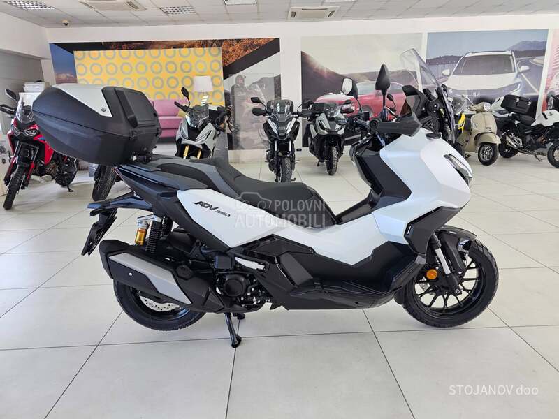 Honda ADV 350