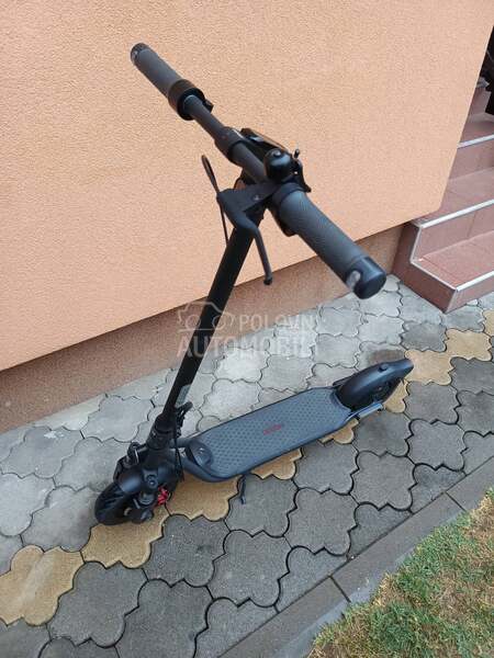 Trotinet Segway NinebotF2