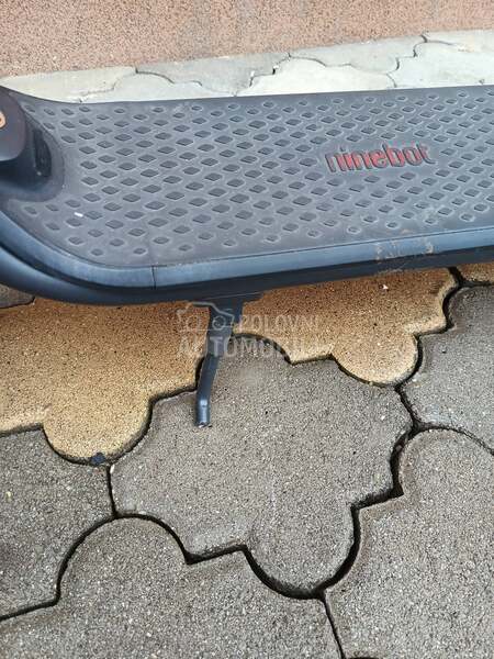 Trotinet Segway NinebotF2