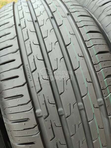 Continental 215/55 R17 Letnja