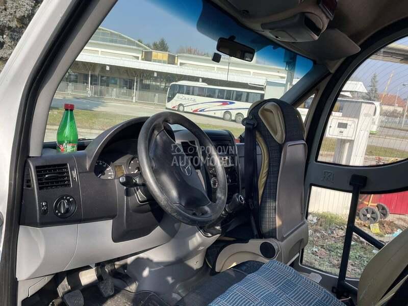 Mercedes Benz Sprinter