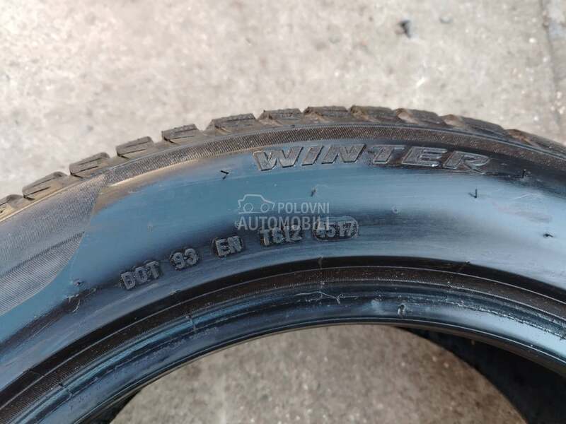 Pirelli 225/55 R17 Zimska