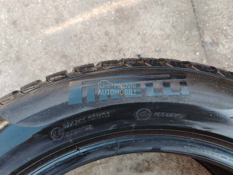 Pirelli 225/55 R17 Zimska