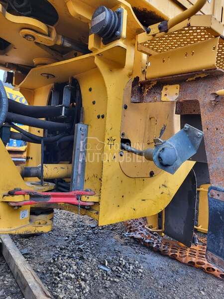 Prednji ram za Volvo L110E, L120E