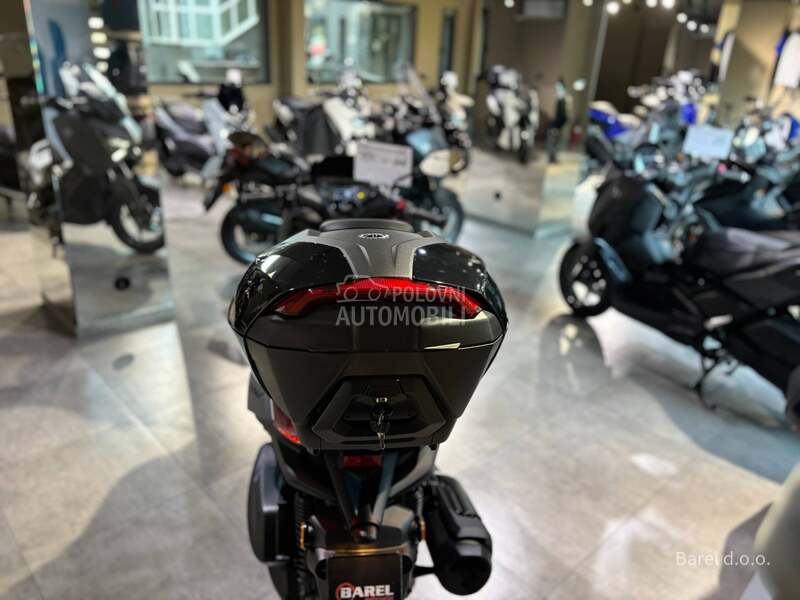 Yamaha XMAX 300 TOP CASE 34L