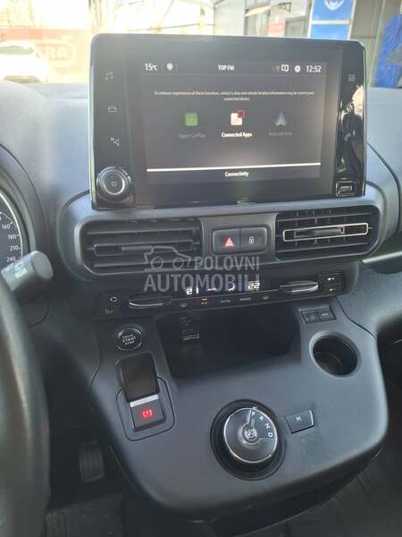 Opel Combo 1.5 L1 Elegance AT8