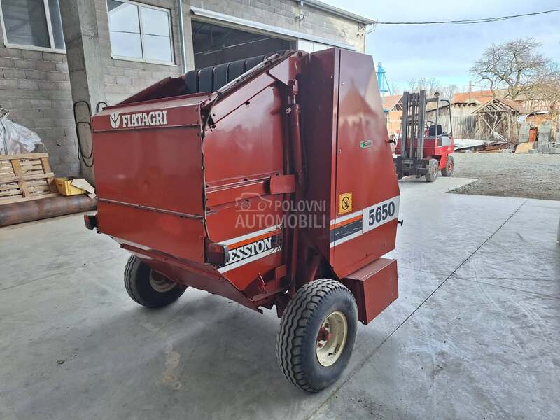 John Deere 545 Varijabilna 120x120