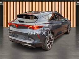 Cupra Formentor VZ 2.0 DSG 4D Matrix slika 3