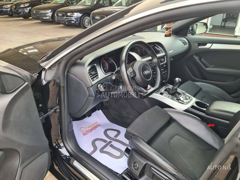 Audi A5 2.0 TDI S-LINE
