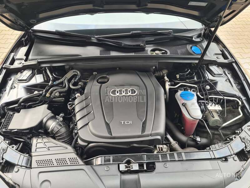 Audi A5 2.0 TDI S-LINE