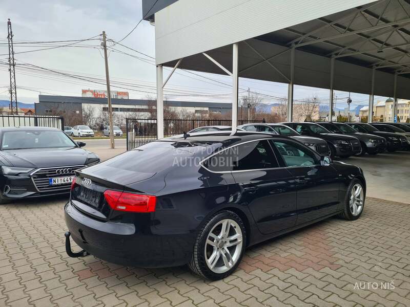 Audi A5 2.0 TDI S-LINE