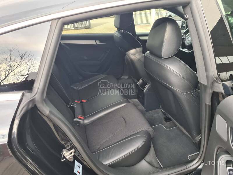 Audi A5 2.0 TDI S-LINE