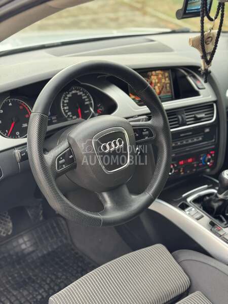 Audi A4 SLine/Led/Nav