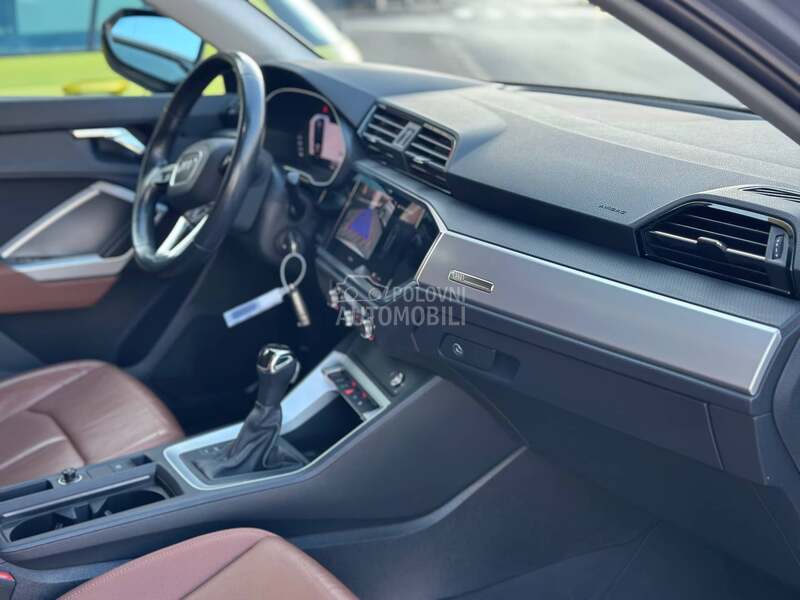 Audi Q3 panor matrix