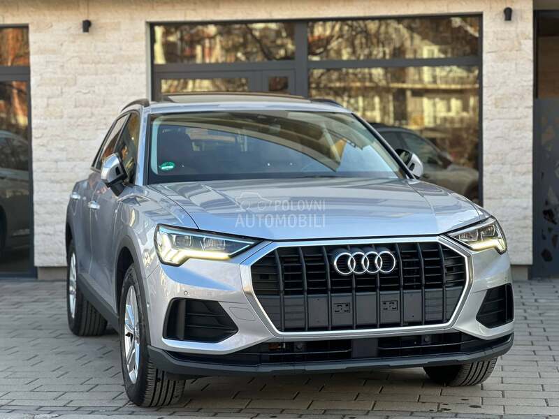Audi Q3 panor matrix