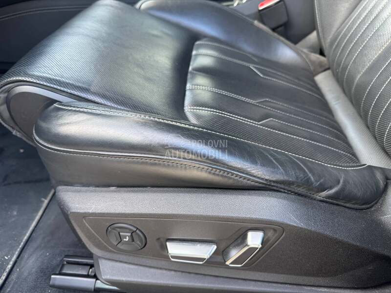 Audi e-tron 55 sline matrix