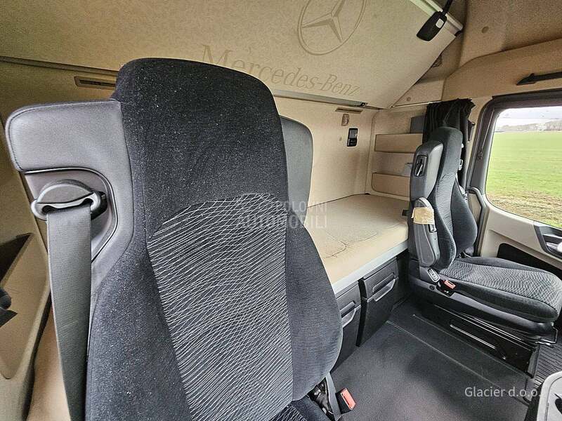 Mercedes Benz 1848 ACTROS