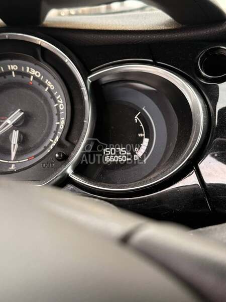 Citroen DS3 
