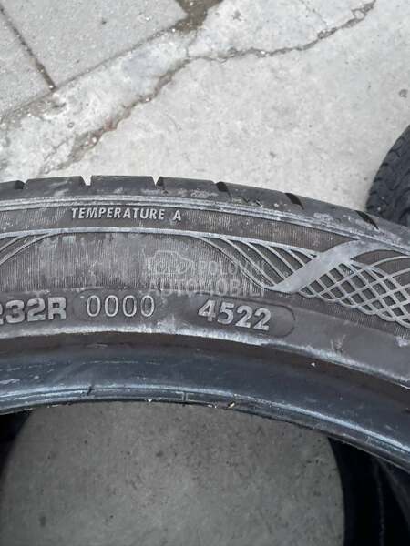Vredestein 235/40 R18 Letnja