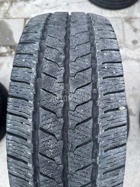 Continental 235/65 R16 Sve sezone