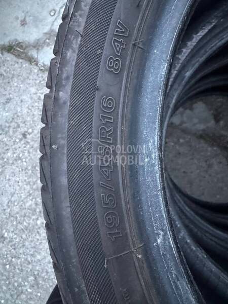 Bridgestone 195/45 R16 Letnja