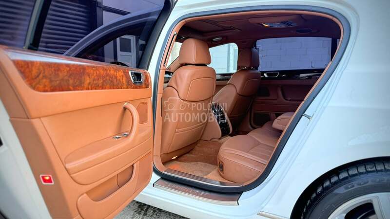 Bentley Continental Flying Spur W12