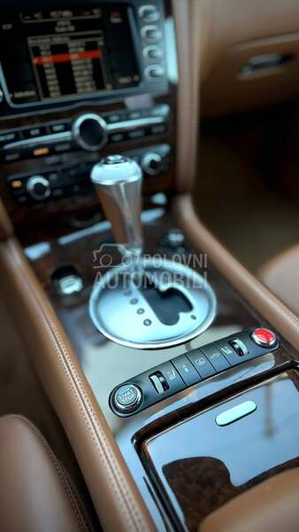 Bentley Continental Flying Spur W12