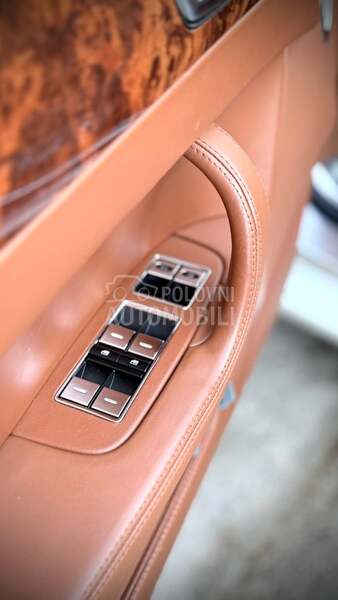 Bentley Continental Flying Spur W12