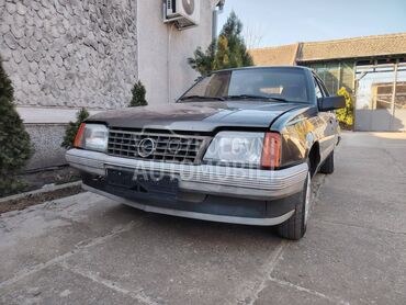 Opel Ascona 