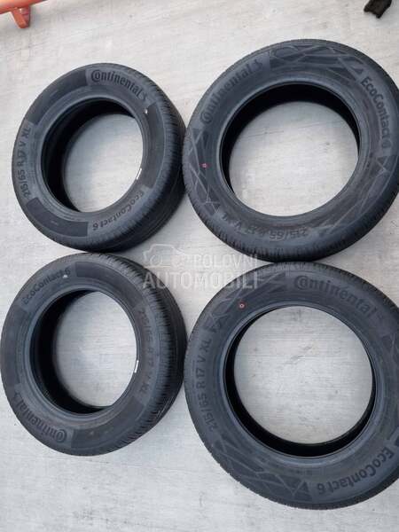 Continental 215/65 R17 Letnja
