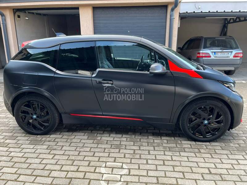 BMW i3 S