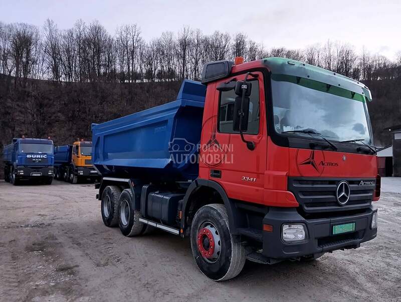 Mercedes Benz 3341
