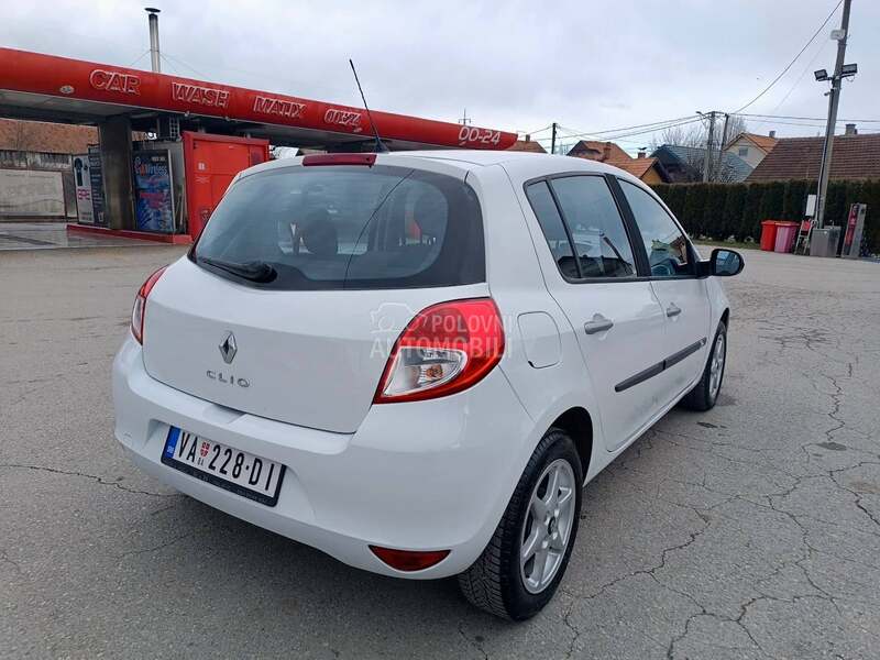 Renault Clio 