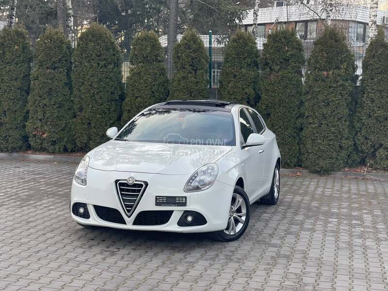 Alfa Romeo Giulietta 