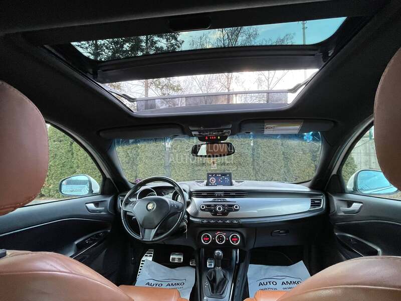 Alfa Romeo Giulietta 