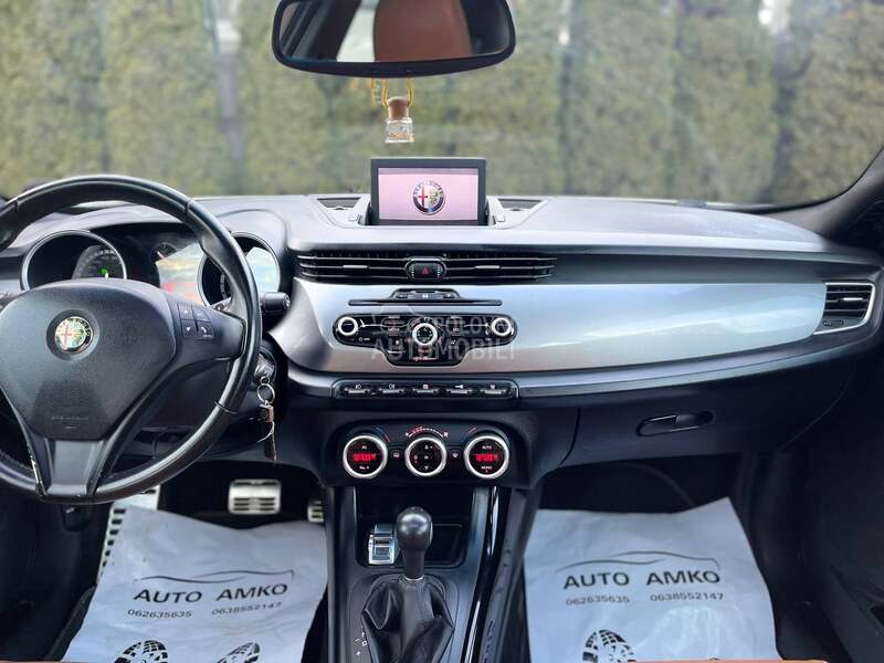 Alfa Romeo Giulietta 