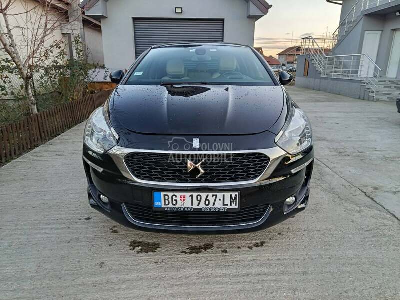 DS 5 
