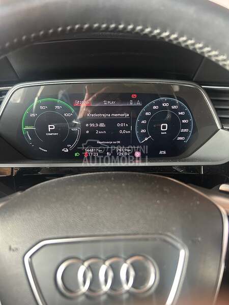 Audi e-tron 50 qattro