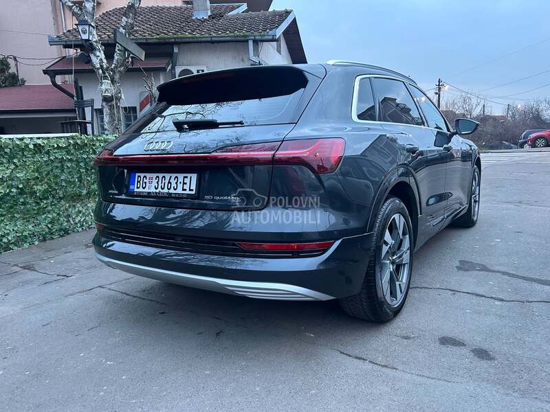 Audi e-tron 50 qattro