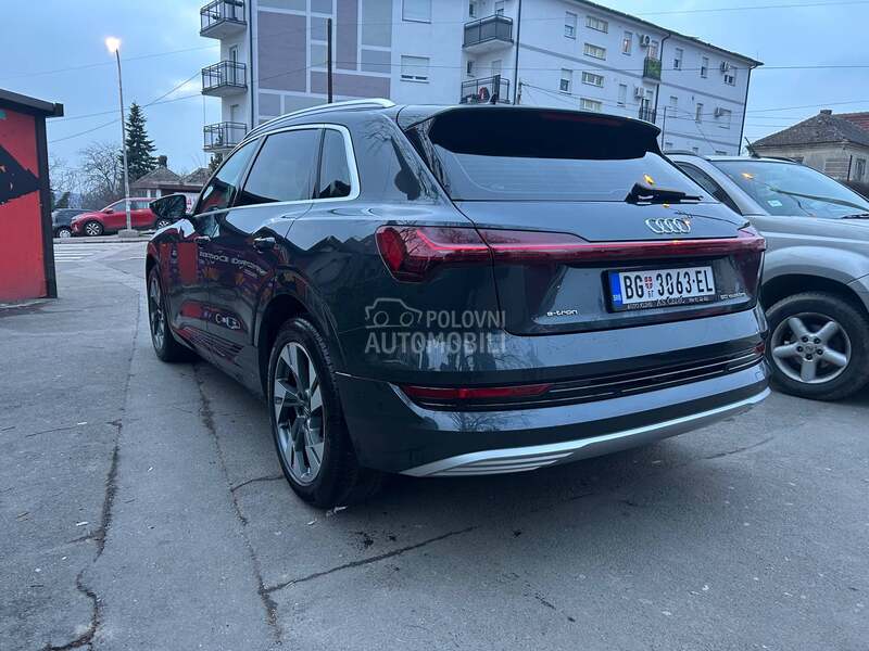 Audi e-tron 50 qattro