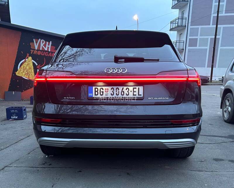 Audi e-tron 50 qattro