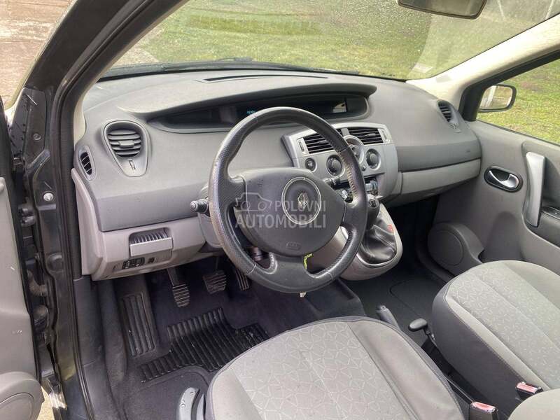 Renault Scenic 1.4
