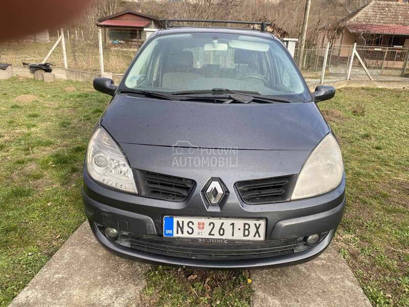Renault Scenic 1.4